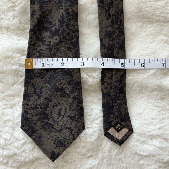 Valentino Cravatte Vintage Silk Brown Floral Men's Tie - Made in Italy. - Picture 8 of 10